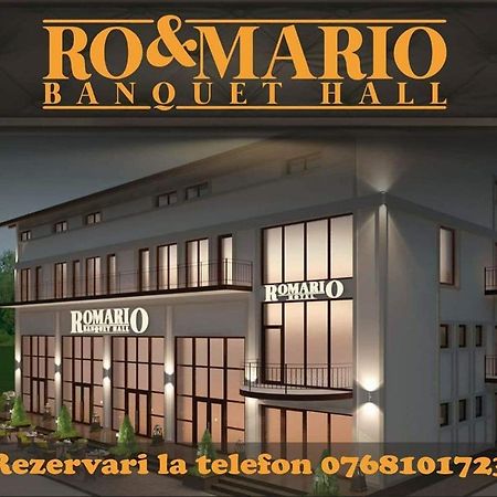 Hotel Ro&Mario Barlad Bîrlad エクステリア 写真