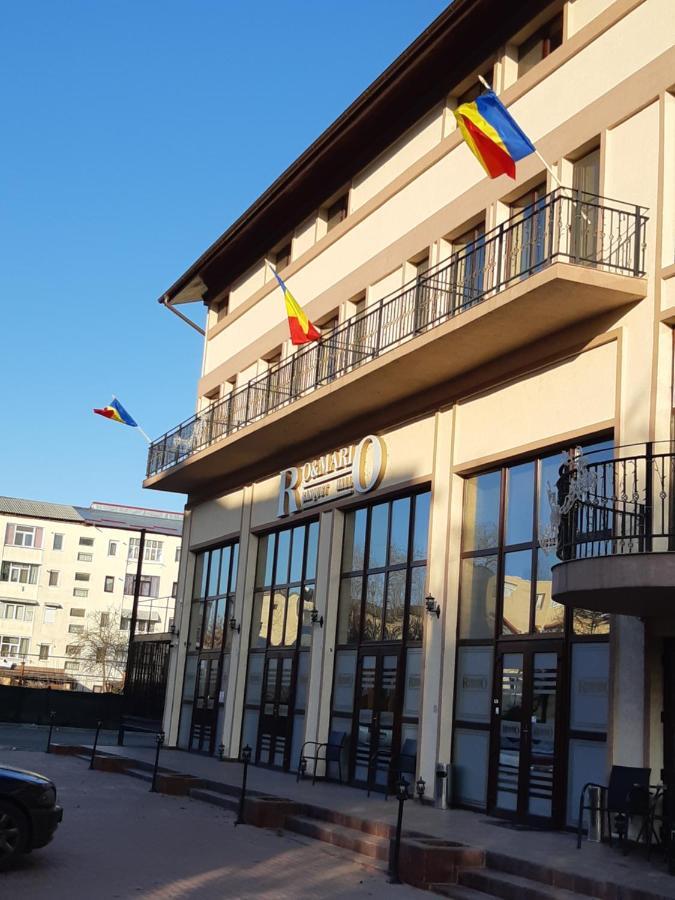 Hotel Ro&Mario Barlad Bîrlad エクステリア 写真
